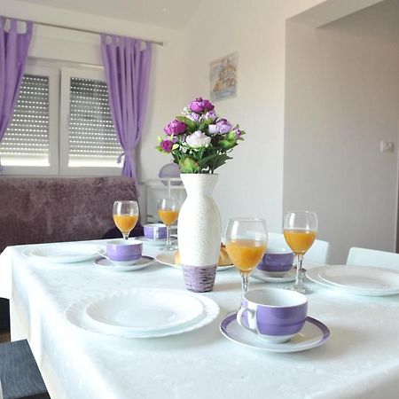 Apartmani Rebecca Вир Экстерьер фото