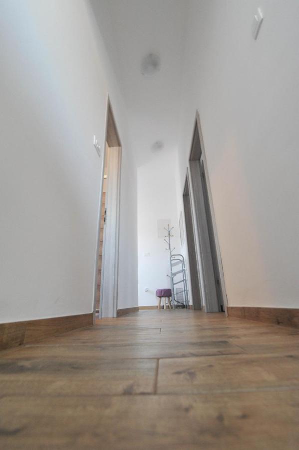 Apartmani Rebecca Вир Экстерьер фото