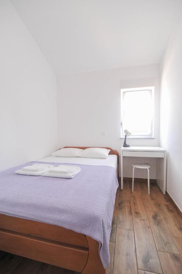 Apartmani Rebecca Вир Экстерьер фото