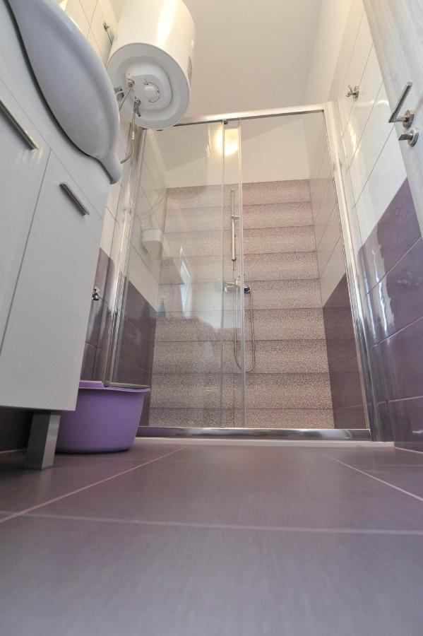 Apartmani Rebecca Вир Экстерьер фото