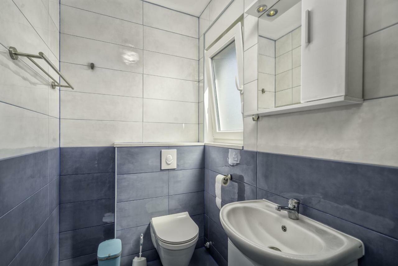 Apartmani Rebecca Вир Экстерьер фото